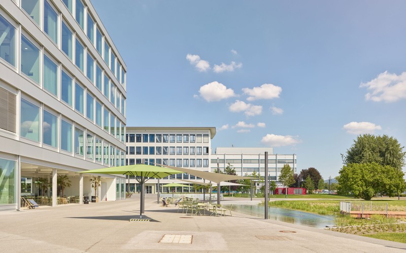 Sonnensegel-von-Planex-am-Roche-Campus—Bild-6